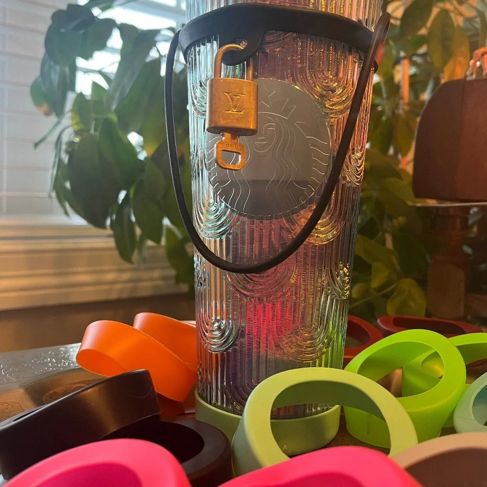 Silicone Cup Protector 3/$12 - Picture 5 of 5